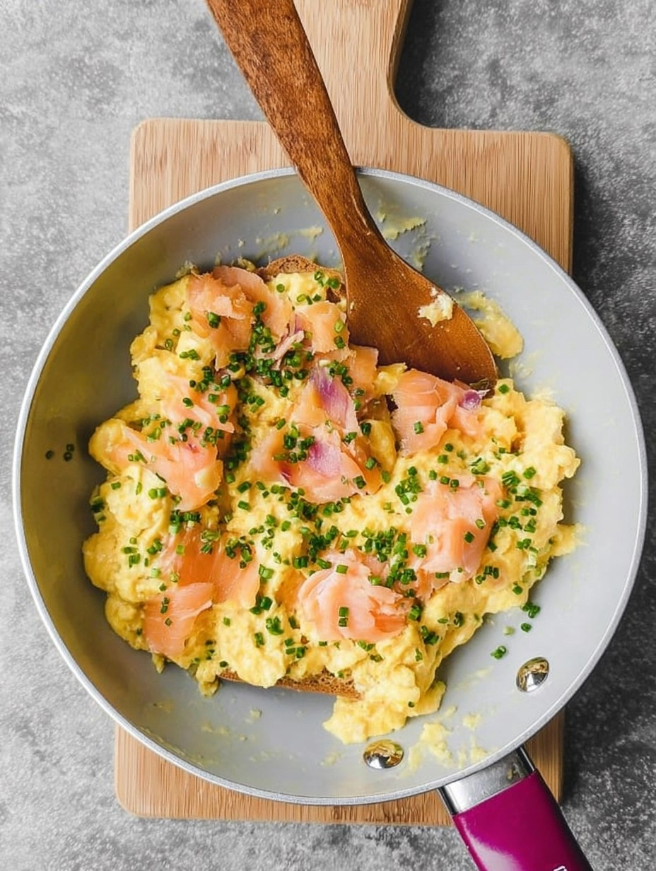 Soft Scrambled Eggs with Smoked Salmon & Chives (Toast or Bagel)