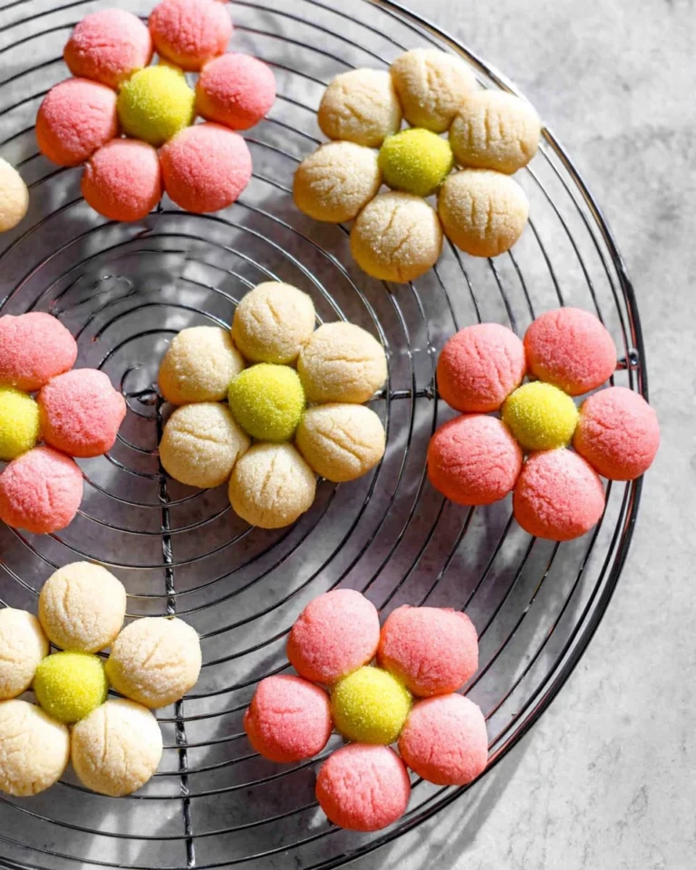 3-Ingredient-Flower-Shortbread-Cookies-Buttery-Mothers-Day-Gift-Cookies-Recipe