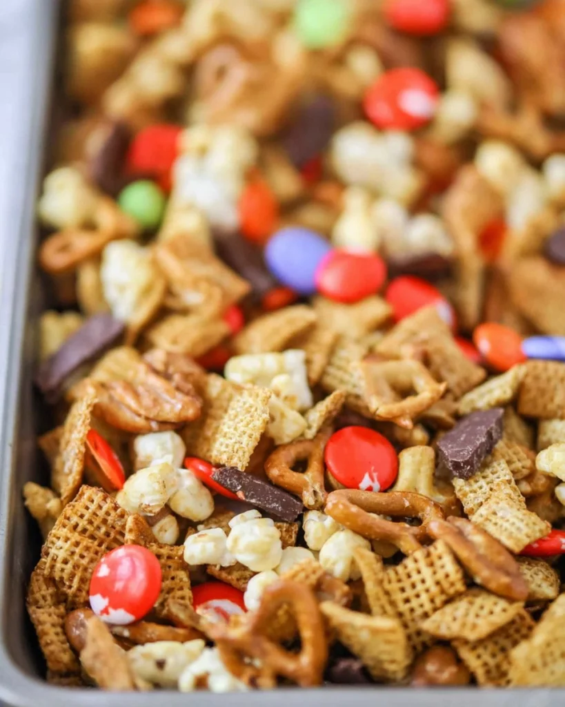 Fall-Party-Mix-Recipe